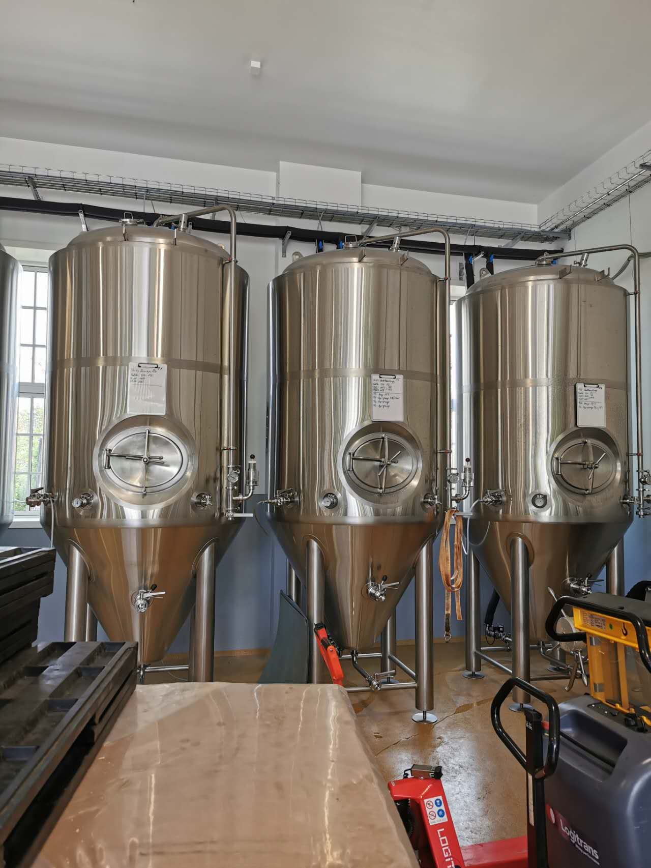 2000L beer fermentors