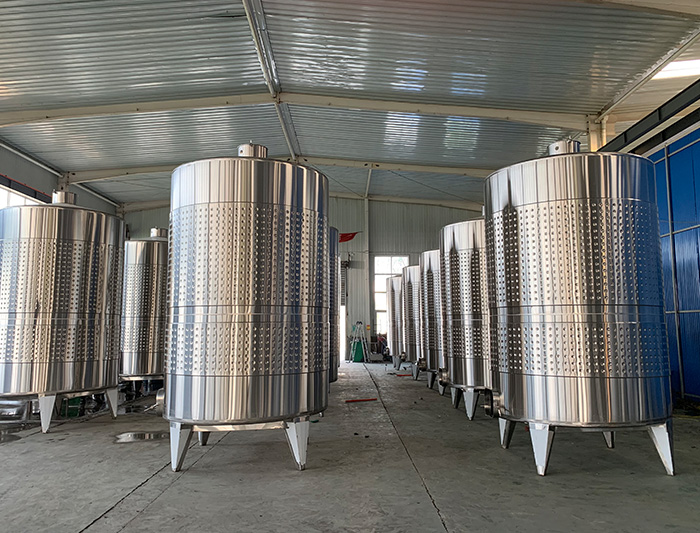 100HL Stainless Wine Fermenter