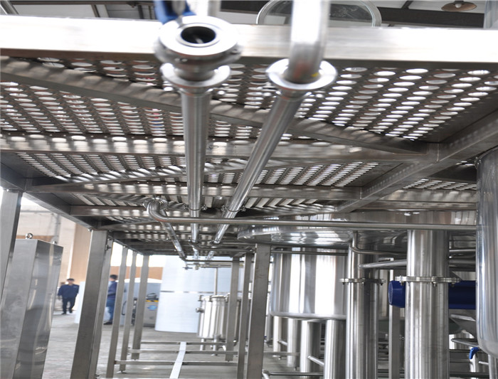 large brewing equipment, large beer brewing equipment, industrial beer