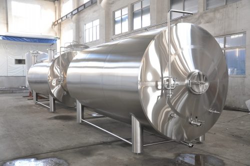 100bbl Horizontal Stackable Brite Beer Tank