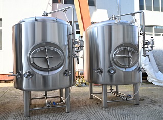7bbl and 15bbl jacketed brite tank