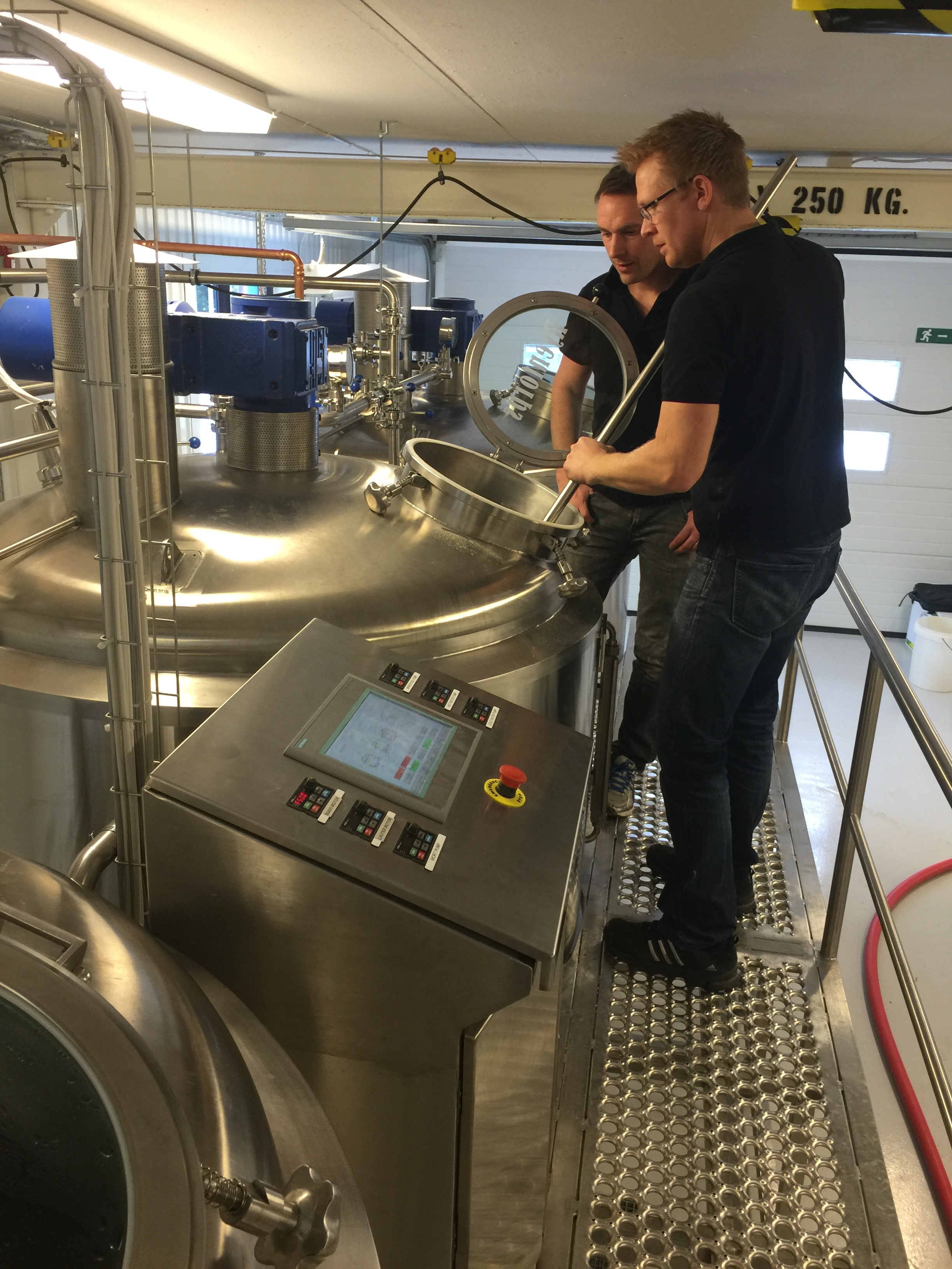 New NFE 1000L brewing system and bottling line are installed in Sweden!