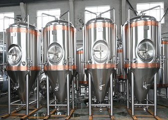 THE ART OF BREWERY WITH COPPER VESSELS