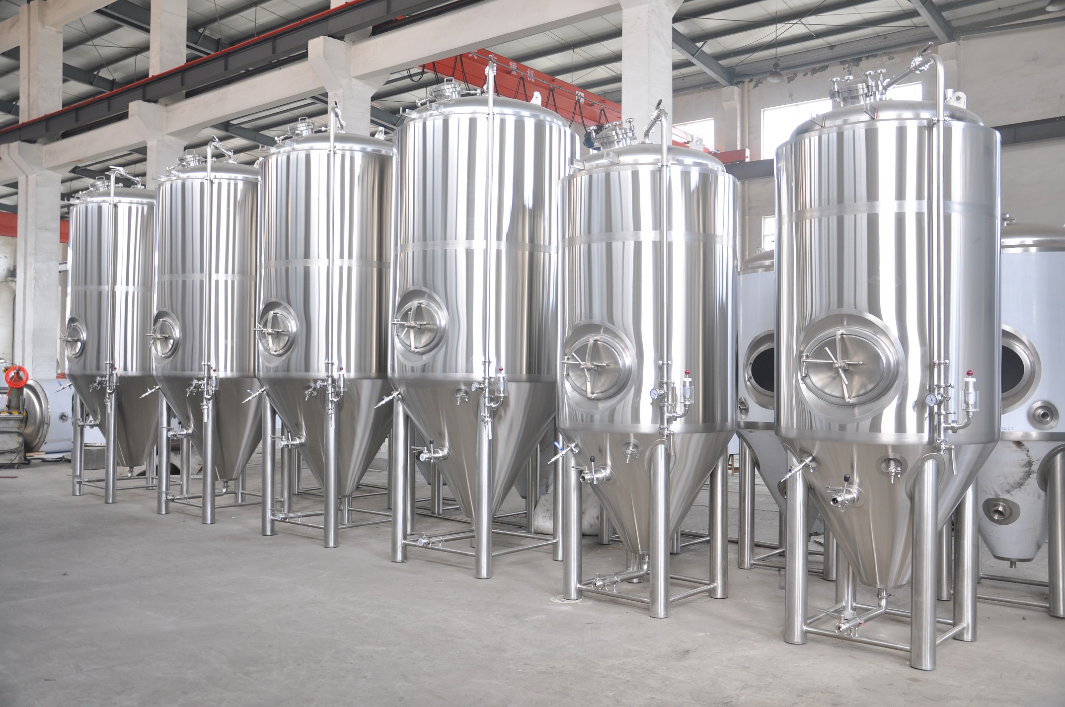 Designing NFE Brewing Equipment: Beer Fermentation Vessels