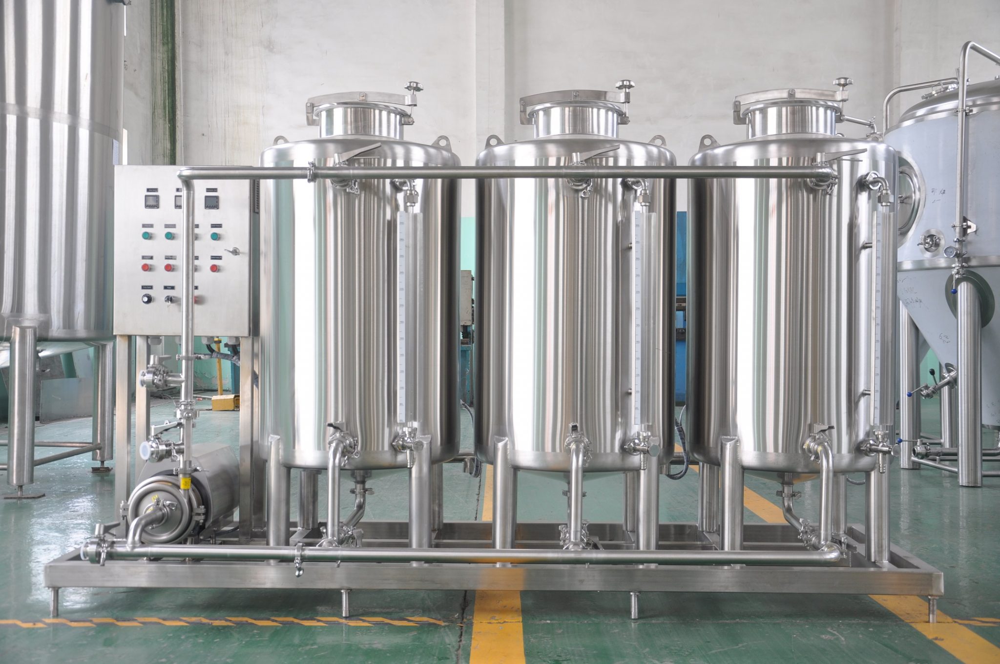 How To Sanitize Beer Brewing Equipment