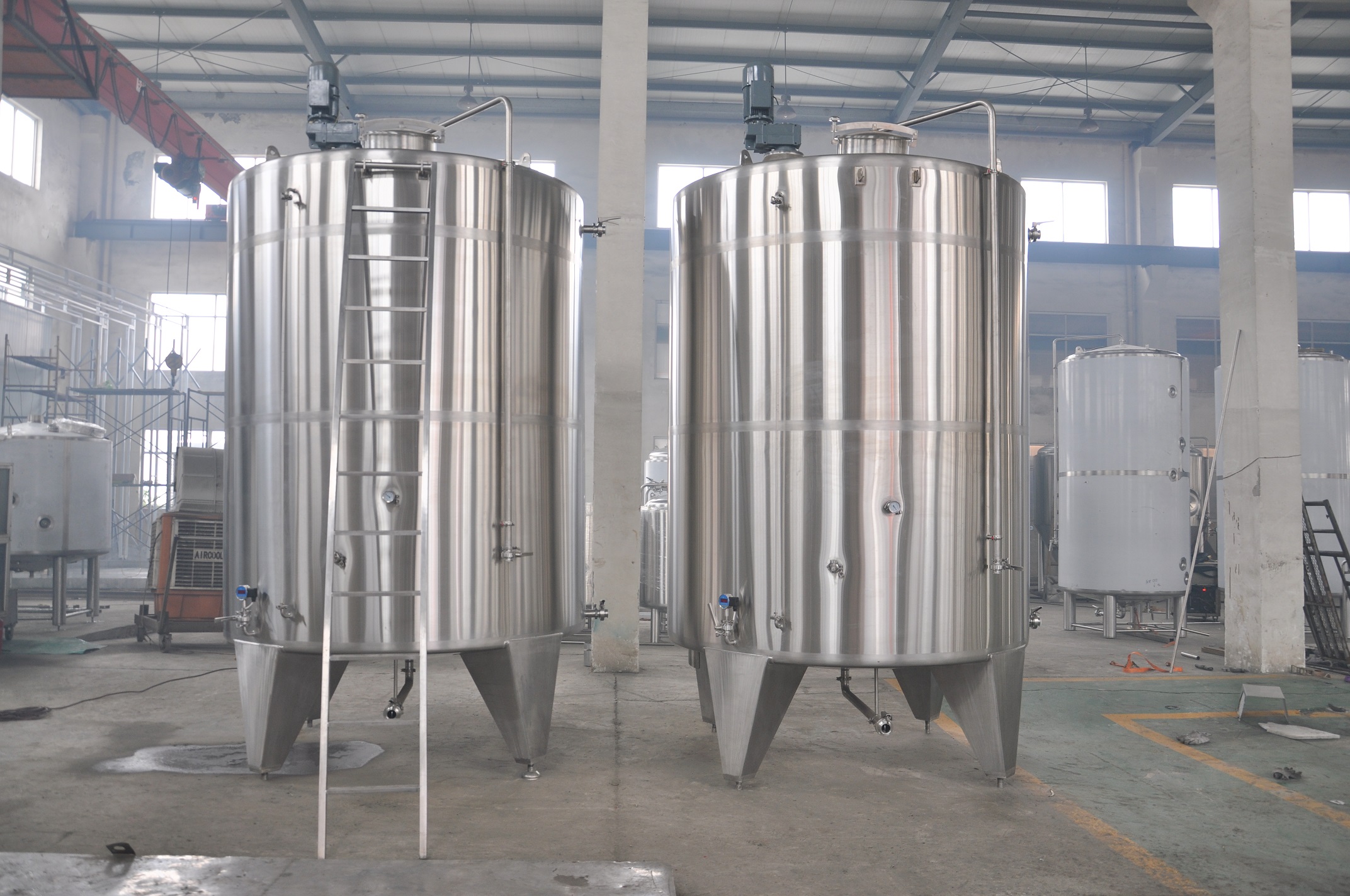 Stainless Steel Mixing Tanks