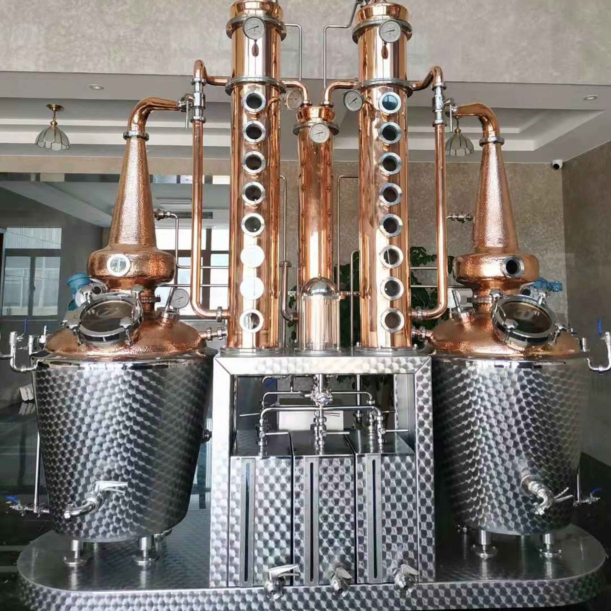 1000L Copper Still Alcohol Still Distillery Equipment