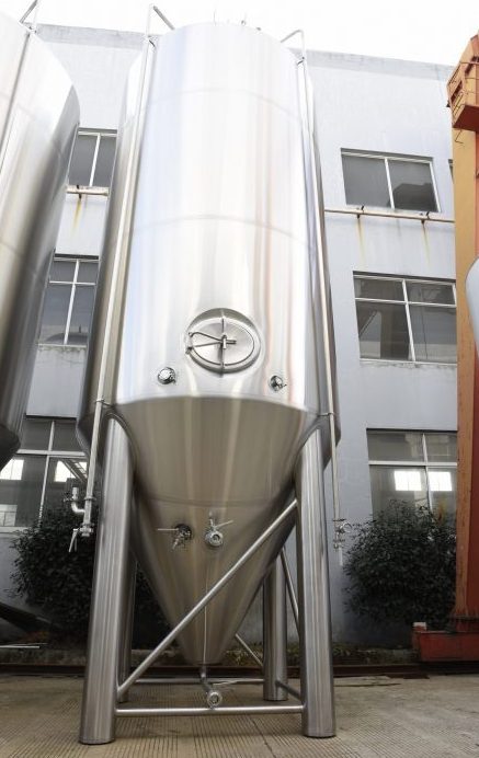 120BBL fermenters were shipped to America